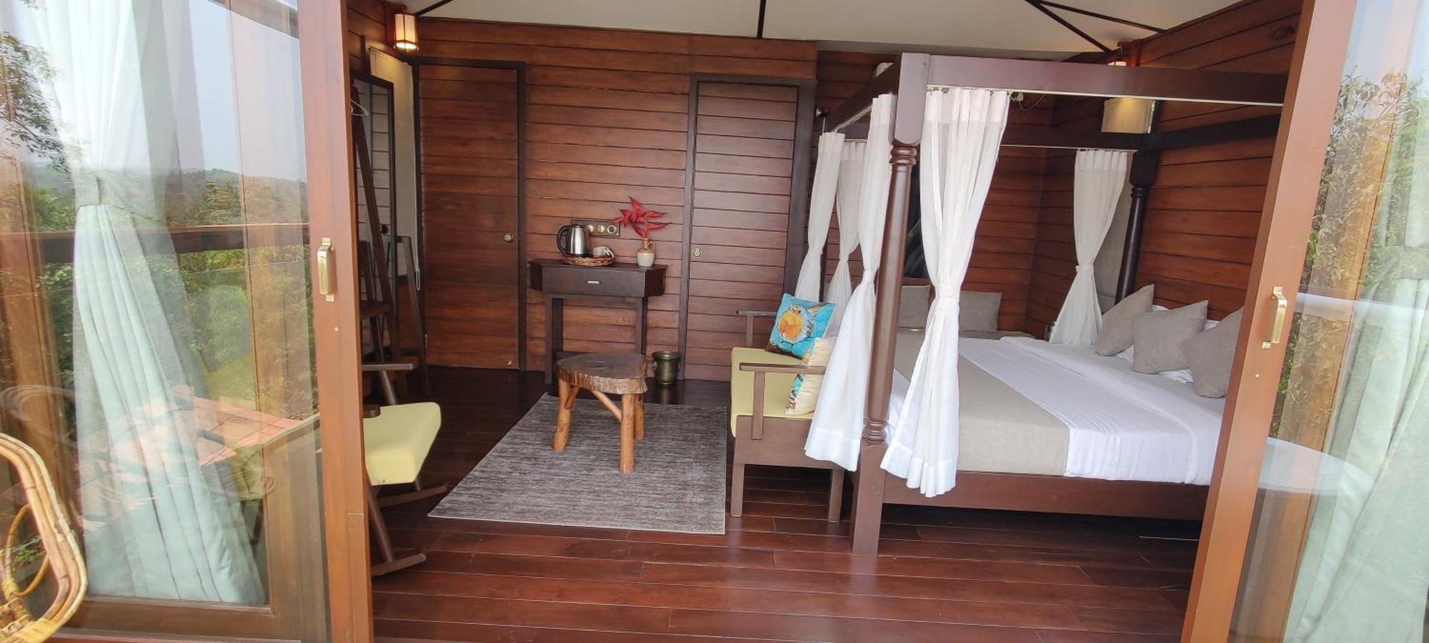 Amrutes' Nisarga Sahavas Villa Dapoli Room photo